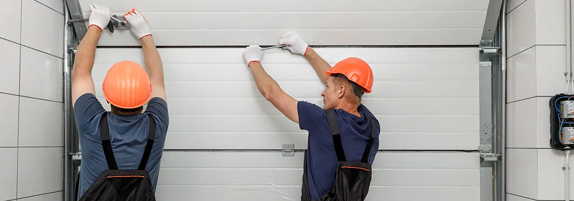 Driveway Garage Door Local Technicians in Romeoville, Illinois